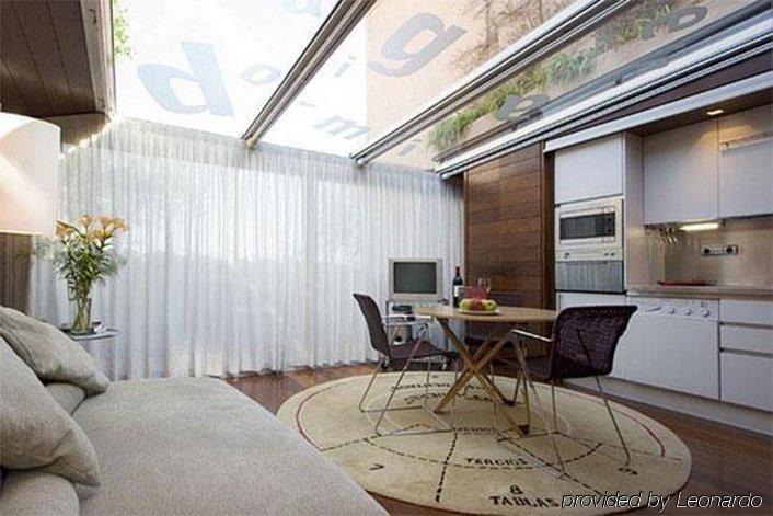 Apartamentos La Casa De Les Lletres Barcelona Phòng bức ảnh