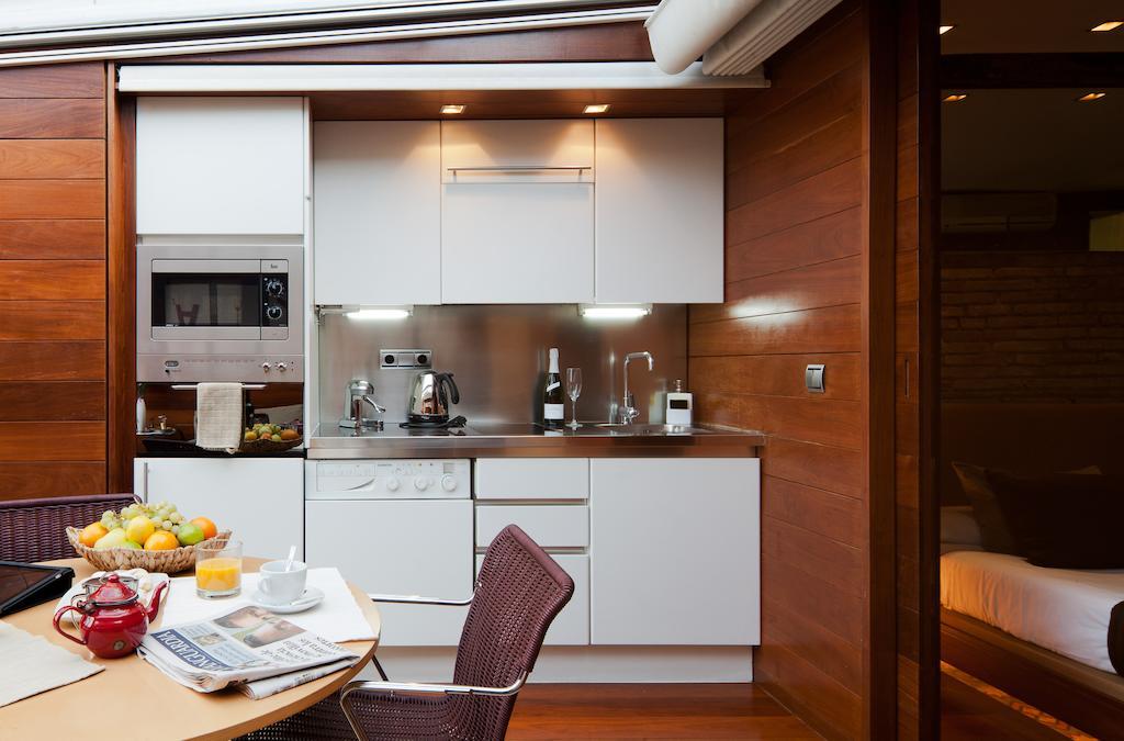 Apartamentos La Casa De Les Lletres Barcelona Phòng bức ảnh